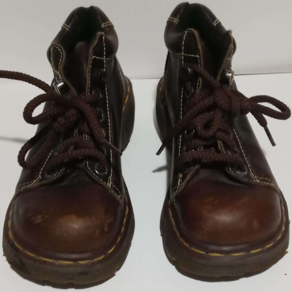 Dr. Marten vintage ankle boots